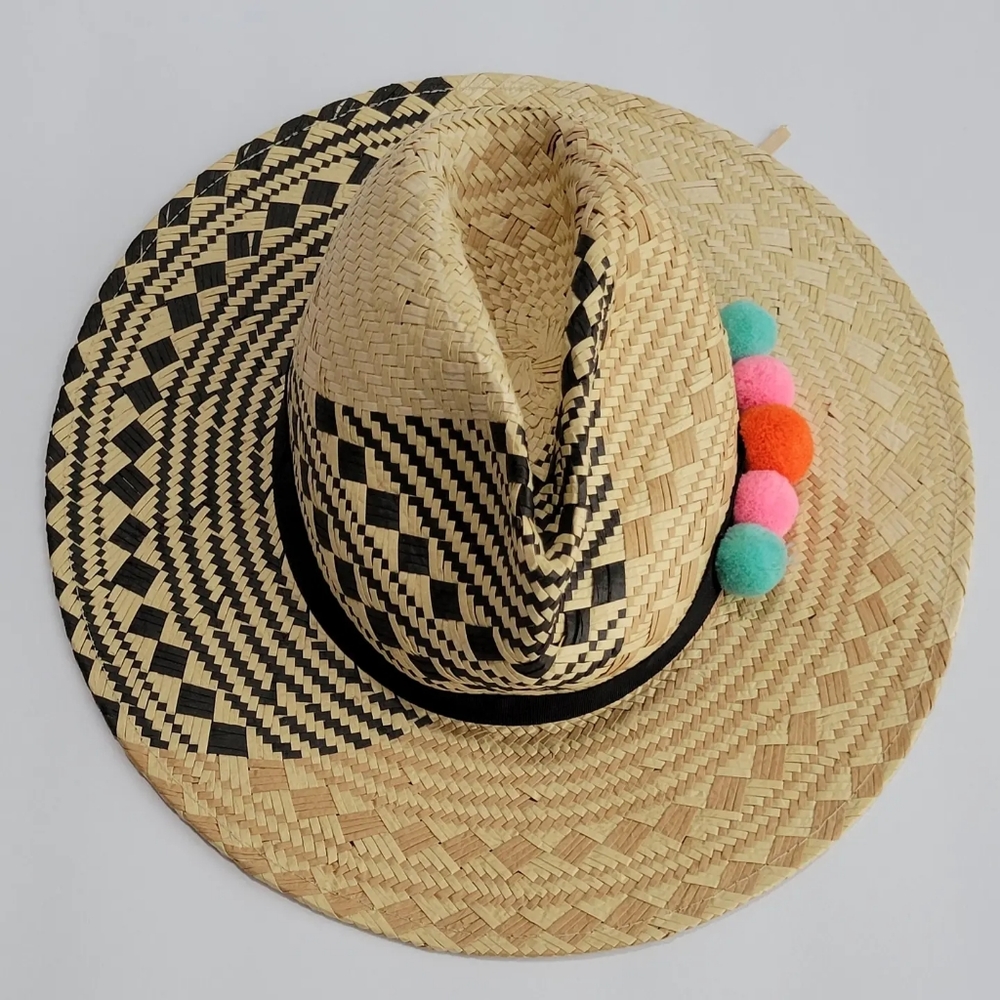 American Eagle straw hat with pom poms